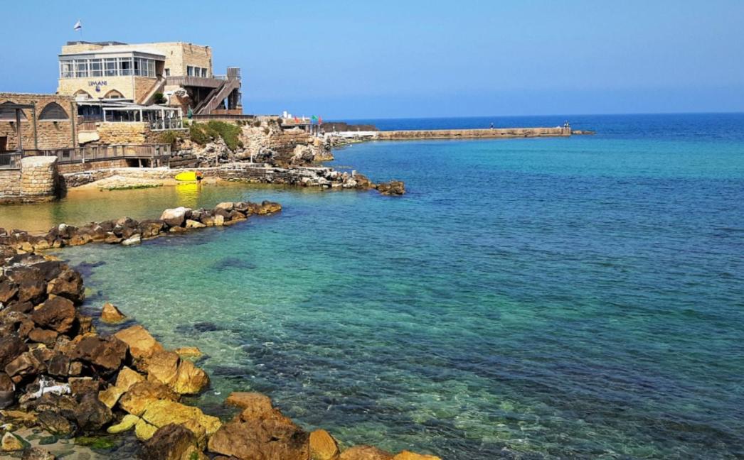 Caesarea :In The Front Of The Sea公寓 外观 照片